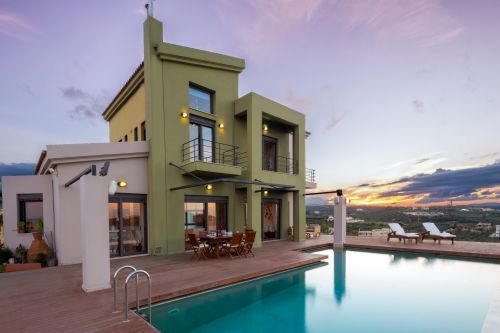  house at dusk