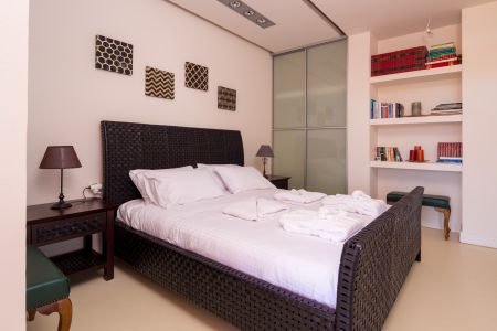  bedroom 