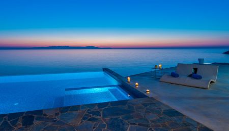  infinity pool