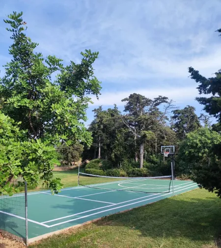  MULTI COURT