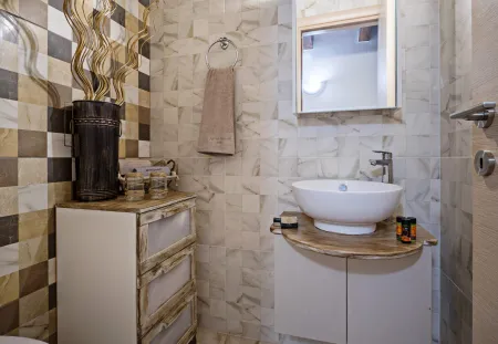  wc