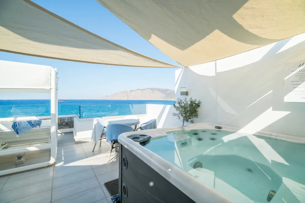  hot tub