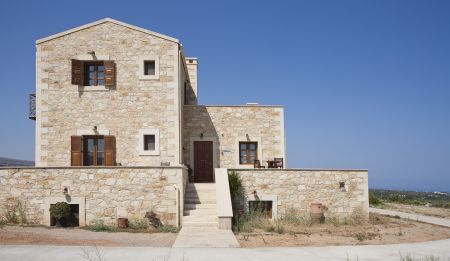  arodamos villa exterior