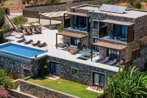 Award Design Villa Dimitra mit Meerblick, in der Nähe von Elounda
