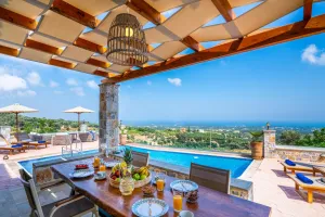 Neu gebaute Villa Kantifes nur 7 km vom Strand und privatem Pool mit Aussicht