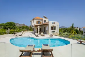 Elegante Seaview Bluebell Villa mit luxuriösem Panoramablick auf den Sonnenuntergang in Chania, Kreta
