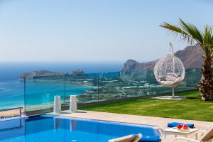 Neue Villa Jasmine mit Terrasse und Blick auf die Bucht von Falassarna