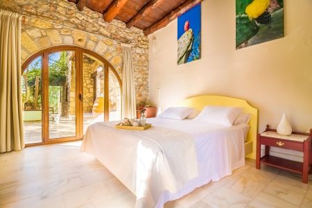  bedroom at kastro villa