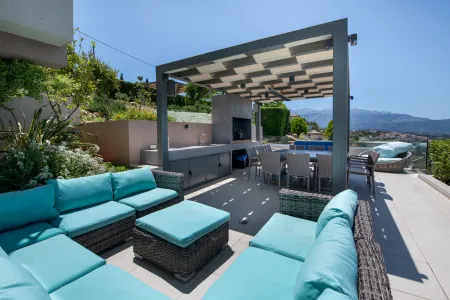  bbq area