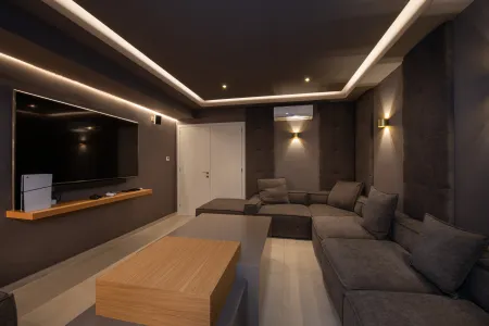  Cinema room