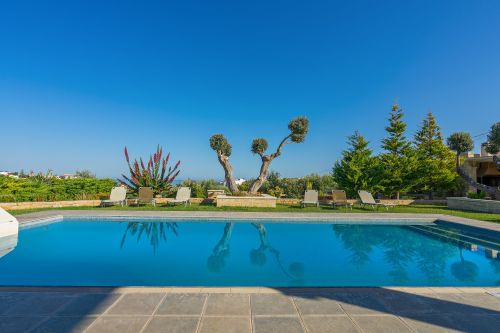  pool view