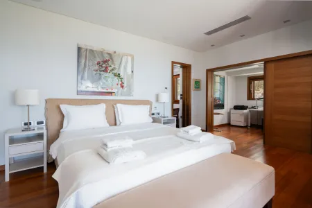  bedroom
