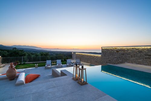  sunset view by the pool