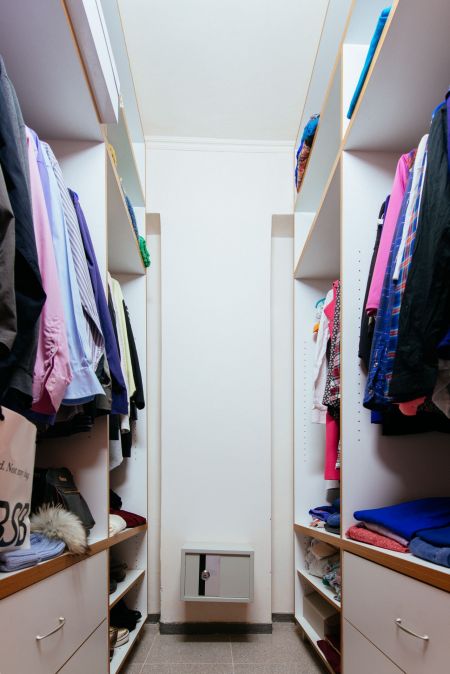  wardrobe