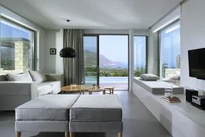 Erstklassige Thalassa Villa, ruhiger Rückzugsort auf Westkreta mit glänzendem Design, in der Nähe von exotischen Stränden
