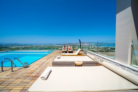  pool view