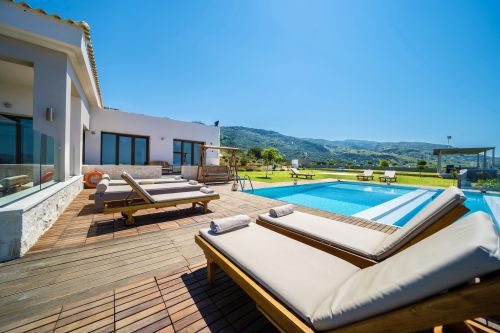  pool and garden