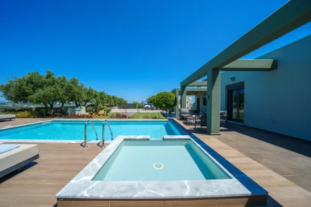 Kids Pool