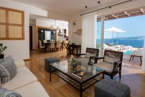 Deluxe Private Pleiades Villa, Teil eines typischen Portfolios Villen mit 5-Sterne-Hotelausstattung