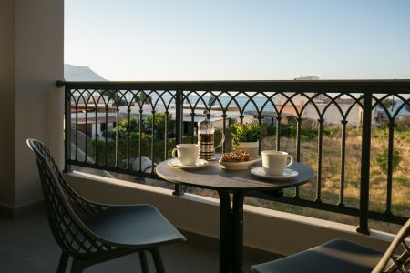  bedroom balcony