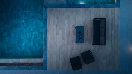  Pool Seating