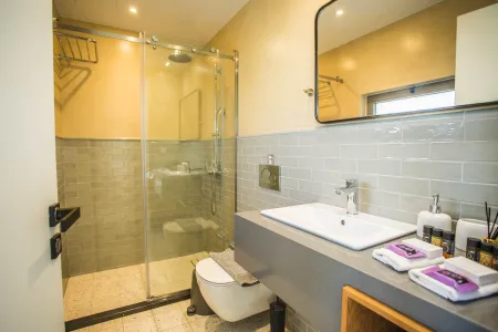  Ensuite