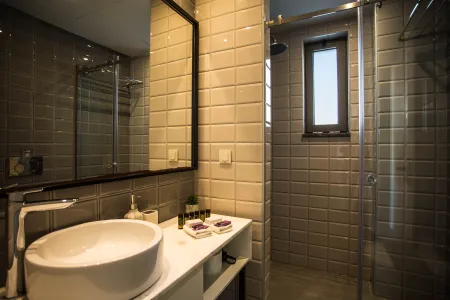  Ensuite