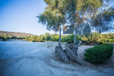  Estate Entrance