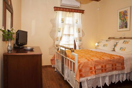  orange bedroom