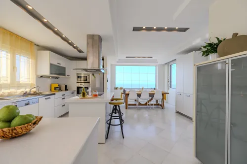  kitchen
