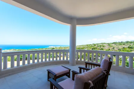  balcony furniture