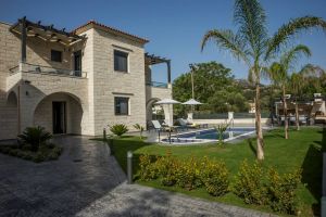 Villa Azalea with Sauna, close to the Beach