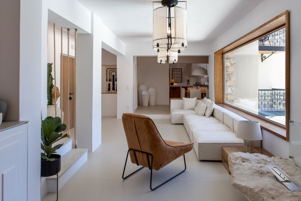  sitting area