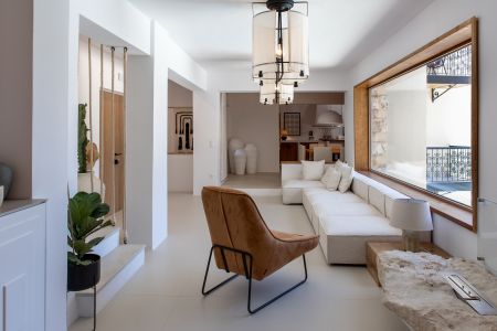  sitting area