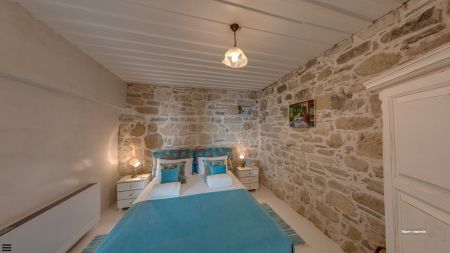   bedroom
