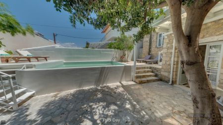  pool view