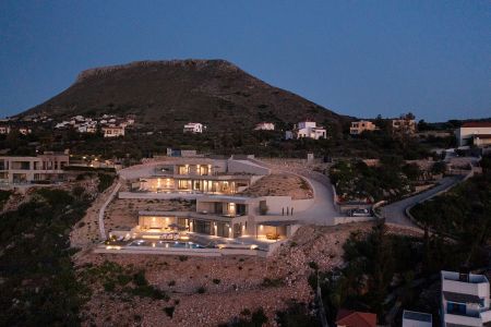  the villa at night 