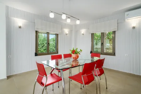  dining room