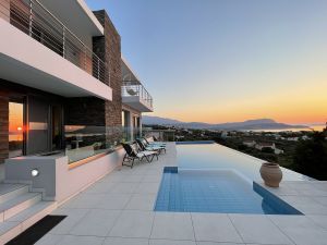Unforgettable vacation in family villa Elizavet in Chania with infinity pool