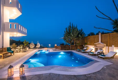  the private pool in the evening