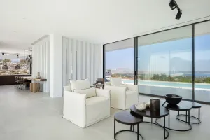 Villa privée exquise JK-Two avec vue panoramique sur la mer Égée.