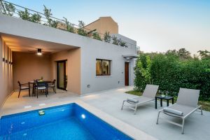 Die gemütliche und luxuriöse Villa Anthos bietet allen modernen Komfort für einen privaten griechischen Rückzugsort