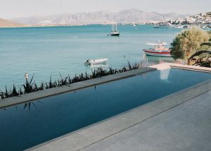 Villa Elounda Gulf Sunrise direkt am Meer mit privatem Pool, das perfekte Ziel für einen erholsamen Urlaub