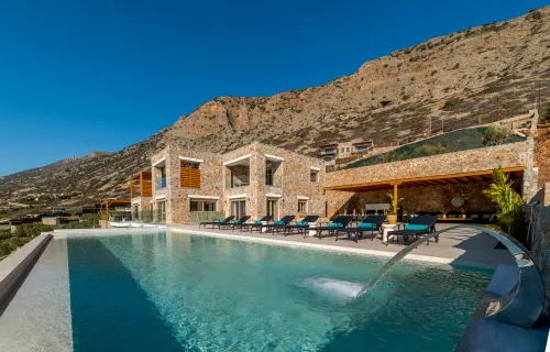  private swimming pool