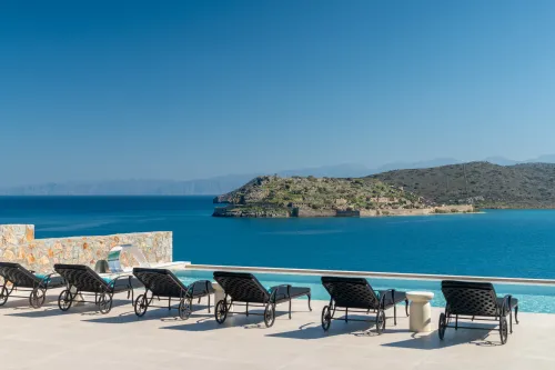   gazebo sunbeds and pool