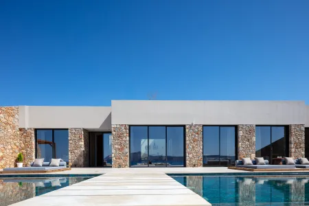  villa exterior
