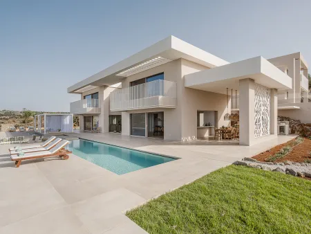  villa exterior and pool