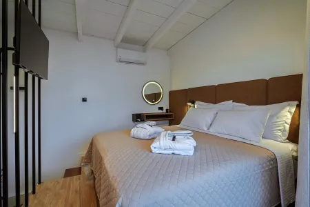 Charavgi Suite