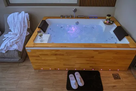 Charavgi Suite