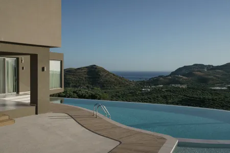  private swimming pool